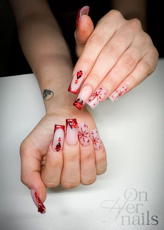 christmas-red-nails-nail-art-north-york-weston-rd-on-her-nails-nail-near-me-2025