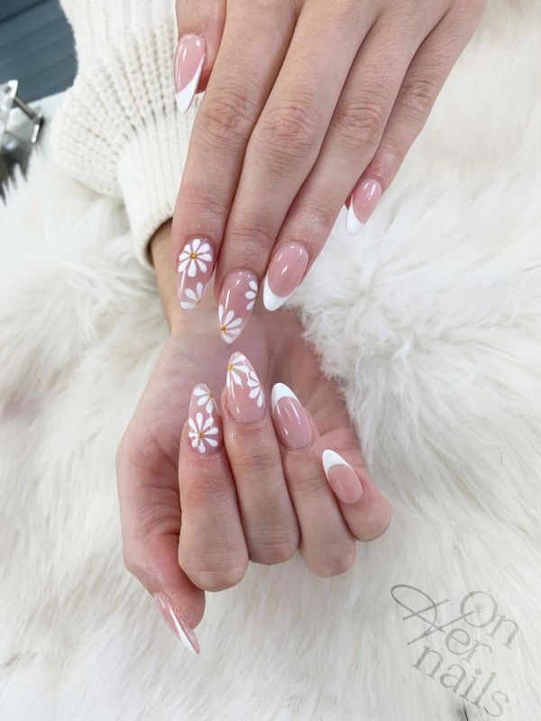 elegant-glossy-nude-manicure-north-york-on-her-nails